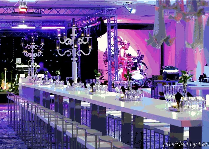 Bij Arnhem A12 Hotell 4*